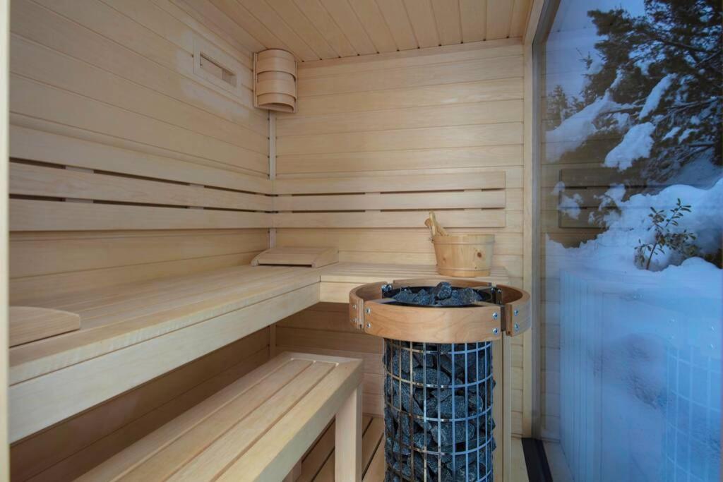 Exklusives Chalet Mit Traumhafter See- Und Bergsicht Seelisberg Exterior photo